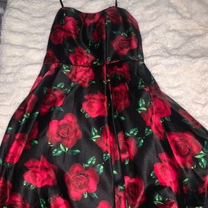 Rose prom/homecoming dress